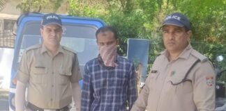 बसन्त विहार क्षेत्र में हुई चोरी की घटना का दून पुलिस ने किया खुलासा